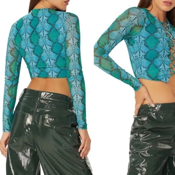 AFRM Aida Lace-Up Mesh Snake Print Crop Top - Picture 2 of 8
